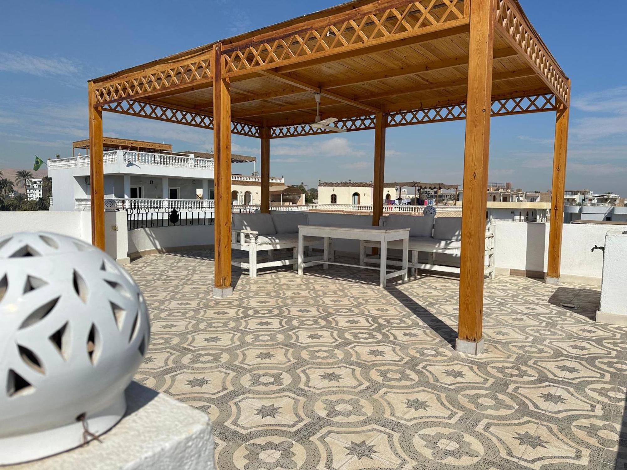 Temple House Luxor Apartment Exterior photo
